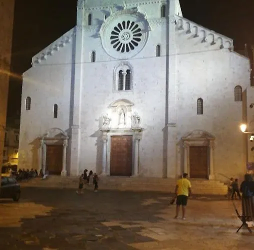 Al Vecchio Arco Appartament * Bari